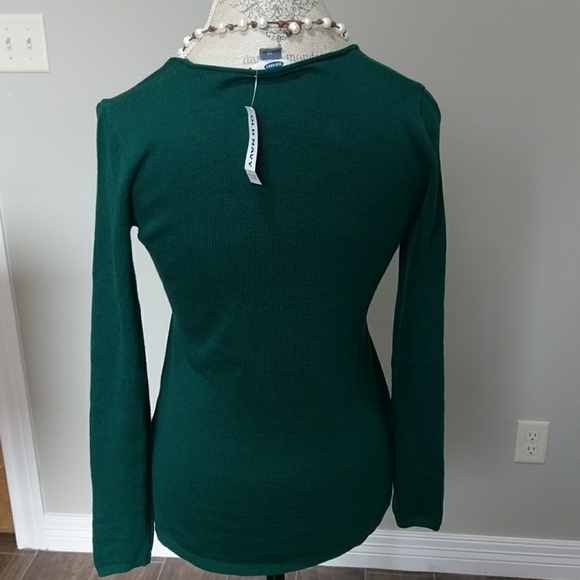 Green Old Navy Sweater - Picture 4 of 7